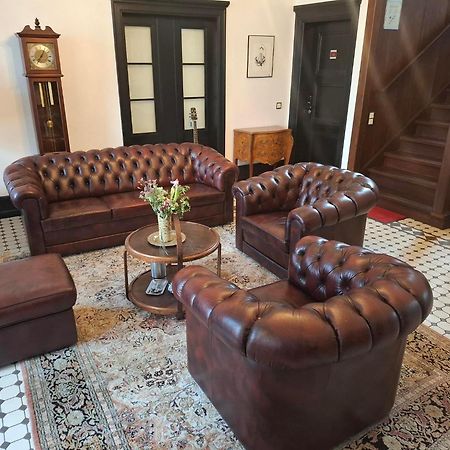 Die Villa, Zimmer 17, Dz Leverkusen Eksteriør bilde